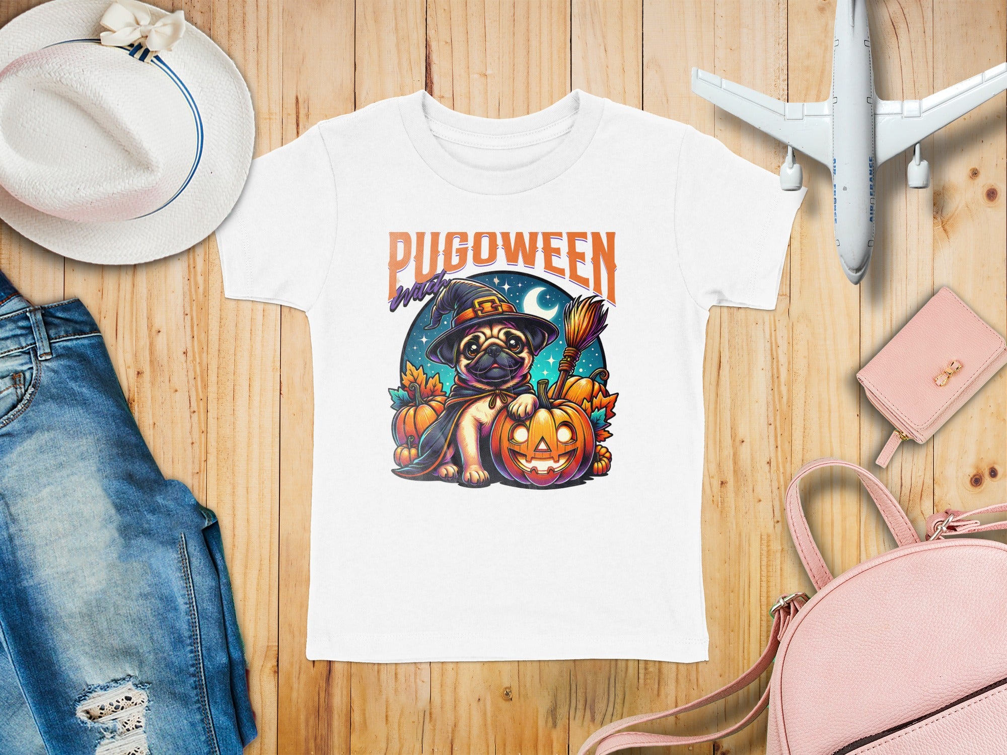 Pugoween Witch Halloween Design Cute Pug Puppy T-Shirt