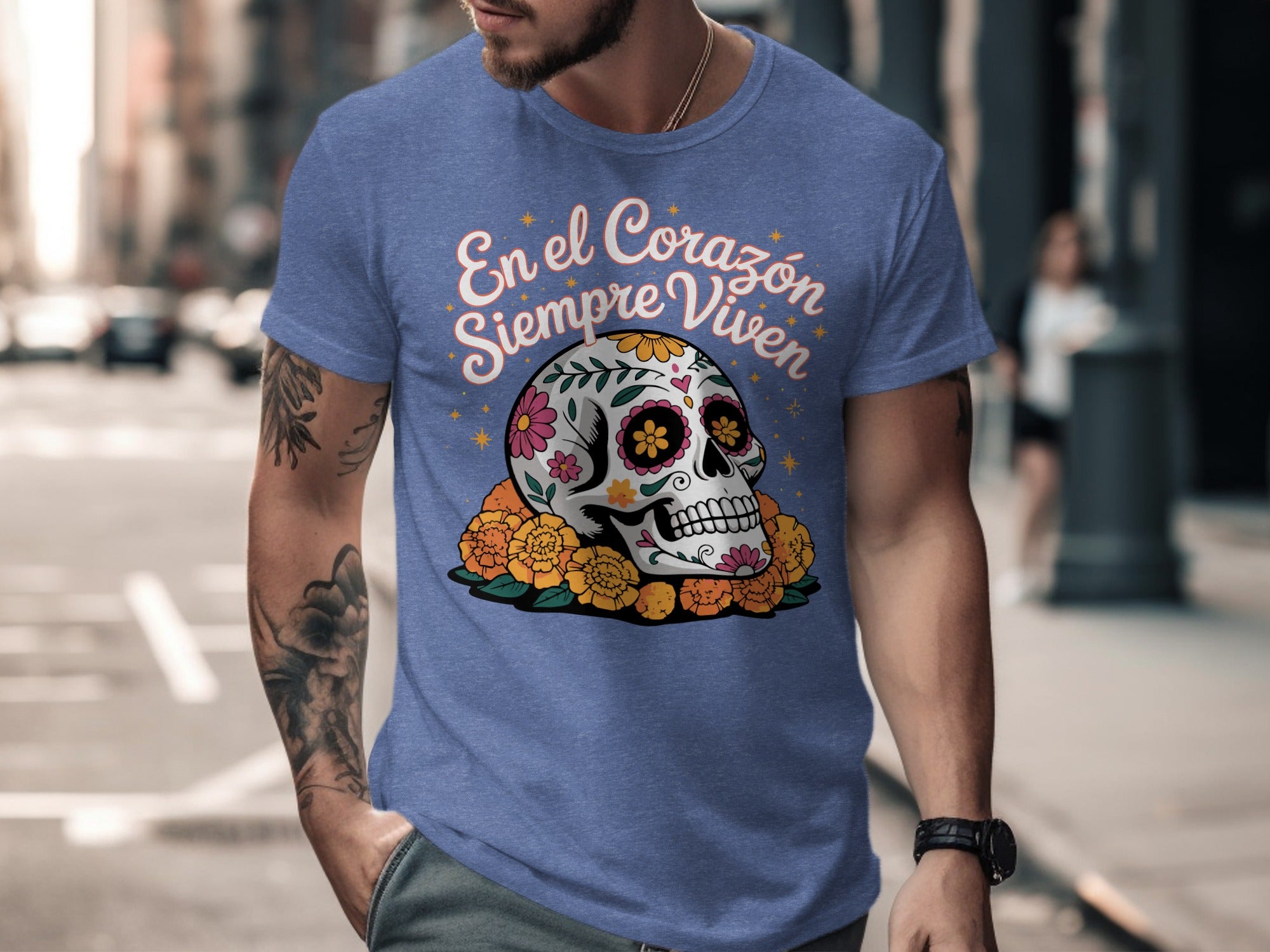 En el Corazón Siempre Viven Skull T-Shirt product type